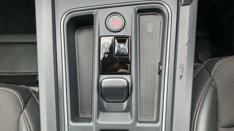 CUPRA Leon 1.5 eTSI V1 Design Edition 5dr DSG Petrol Hatchback